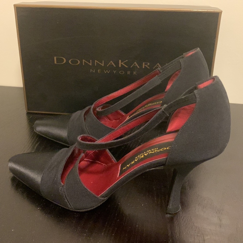 Donna Karen Vintage Pointy-Toe Heels